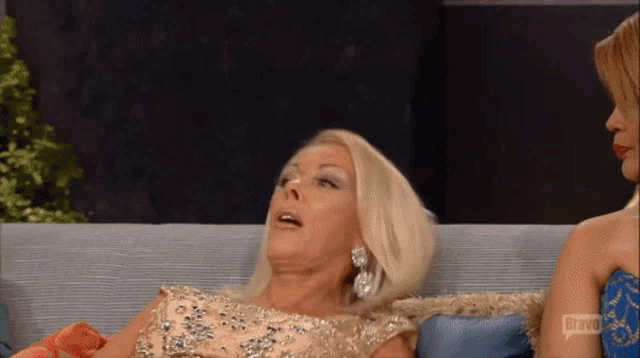 janet-roach.gif