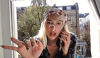 gSrCzN6.gif