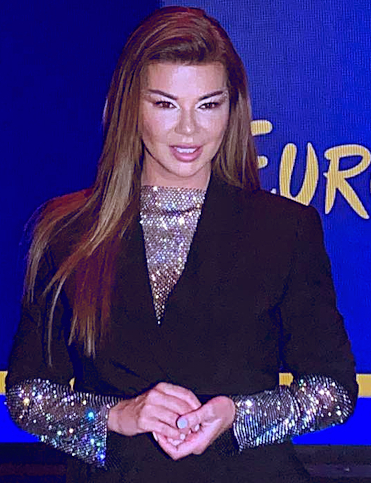 Edyta_G%C3%B3rniak_2023_%28cropped%29.jpg
